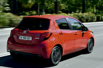 Toyota Yaris Feel! Feel! Turismo Rojo Classic Exterior Lateral-Posterior 5 puertas