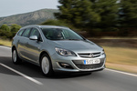 Opel Astra Gama Astra Sports Tourer Gama Astra Sports Tourer Turismo familiar Exterior Lateral-Frontal 5 puertas