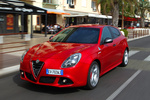 Alfa Romeo Giulietta 1.7 TBi 240 CV TCT Quadrifoglio Verde Quadrifoglio Verde Turismo Rojo 8C Competizione Exterior Frontal-Lateral 5 puertas