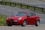 Alfa Romeo Giulietta 1.7 TBi 240 CV TCT Quadrifoglio Verde Quadrifoglio Verde Turismo Rojo 8C Competizione Exterior Frontal-Lateral 5 puertas