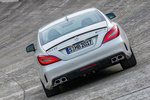Mercedes-Benz Clase CLS CLS 63 AMG S-Model Gama CLS Turismo Exterior Posterior 4 puertas