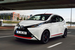 Toyota Aygo Paquete x-line Paquete x-line Turismo x-blanco Exterior Frontal-Lateral 5 puertas