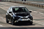 Toyota Aygo 5p 1.0 VVT-i 69 CV x-clusiv Turismo x-negro Exterior Frontal 5 puertas