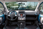 Toyota Aygo Aygo 70 (68 CV) Gama Aygo Turismo Interior Salpicadero 5 puertas