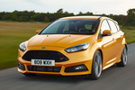 Ford Focus ST ST Turismo Tangerine Scream Exterior Frontal-Lateral 5 puertas