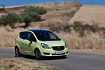 Opel Meriva 1.6 CDTi 136 CV Gama Meriva Monovolumen Verde Lima Exterior Frontal-Lateral 5 puertas
