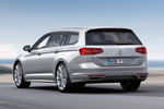 Volkswagen Passat Gama Passat Sport Turismo familiar Exterior Posterior-Lateral 5 puertas