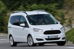 Ford Tourneo Courier 1.6 TDCi 95 CV Titanium Monovolumen Blanco Exterior Lateral-Frontal 5 puertas
