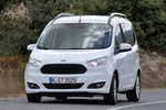 Ford Tourneo Courier 1.6 TDCi 95 CV Titanium Monovolumen Blanco Exterior Frontal 5 puertas