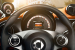 smart fortwo 1.0 71 CV Edition 1 Turismo Interior Volante 3 puertas