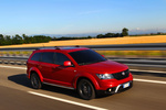 Fiat Freemont Cross Cross Monovolumen Exterior Frontal-Lateral 5 puertas