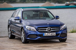 Mercedes-Benz Clase C C 250 Estate  Avantgarde Turismo familiar Azul Brillante Exterior Frontal-Lateral 4 puertas