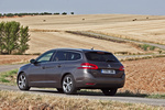 Peugeot 308 1.6 e-HDi 115 Allure Turismo familiar Roble rich oak Exterior Lateral-Posterior 5 puertas