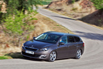 Peugeot 308 1.6 e-HDi 115 Allure Turismo familiar Roble rich oak Exterior Lateral-Frontal 5 puertas