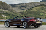 Aston Martin Vanquish V12 577 CV Gama Vanquish Volante 2015 Descapotable Divine Red Exterior Lateral-Posterior 2 puertas