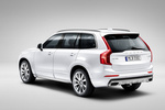 Volvo XC90 T6 Urban Luxury package Todo terreno Crystal White Metallic  Exterior Posterior-Lateral 5 puertas