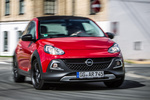 Opel ADAM ROCKS ROCKS Turismo Red &acute;n&acute; Roll Exterior Frontal 3 puertas