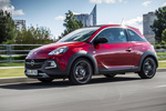Opel ADAM ROCKS ROCKS Turismo Red &acute;n&acute; Roll Exterior Frontal-Lateral 3 puertas