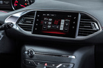 Peugeot 308 GT GT Turismo familiar Interior pantalla 5 puertas