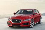 Jaguar XE S Turismo Exterior Lateral-Frontal 4 puertas