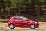 Mitsubishi Space Star 120 MPI 80 CV Motion Turismo Rojo Orient Exterior Lateral 5 puertas
