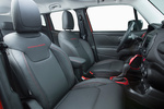 Jeep Renegade TrailHawk TrailHawk Todo terreno Interior Asientos 5 puertas