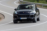 Porsche Cayenne S Diesel S Diesel Todo terreno Azul Oscuro Metalizado Exterior Frontal-Lateral 5 puertas