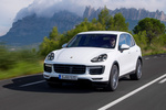 Porsche Cayenne Turbo Turbo Todo terreno Blanco Carrara Exterior Frontal-Lateral 5 puertas