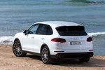 Porsche Cayenne Turbo Turbo Todo terreno Blanco Carrara Exterior Lateral-Posterior 5 puertas