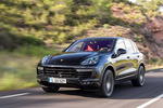 Porsche Cayenne Turbo Turbo Todo terreno Negro Jet Metalizado Exterior Frontal-Lateral 5 puertas