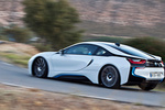 BMW i8 Gama i8 Gama i8 Coup&eacute; Kristallwei efecto perlado con acentuac.BMW i Blau Exterior Lateral-Posterior 3 puertas