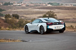 BMW i8 Gama i8 Gama i8 Coup&eacute; Kristallwei efecto perlado con acentuac.BMW i Blau Exterior Lateral-Posterior 3 puertas