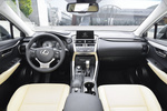 Lexus NX NX 300h Luxury Todo terreno Interior Salpicadero 5 puertas