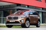 KIA Sorento Gama Sorento Gama Sorento Todo terreno Exterior Frontal-Lateral 5 puertas