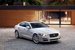 Jaguar XE Prestige Prestige Turismo Exterior Lateral-Frontal 4 puertas