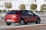 SEAT Ibiza 1.2 TDI CR 75 CV Reference Turismo Rojo Montsant Exterior Lateral-Frontal 5 puertas