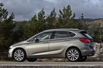 BMW Serie 2 Active Tourer 218d Luxury Monovolumen Platinsilber metalizado Exterior Posterior-Lateral 5 puertas