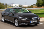 Volkswagen Passat 2.0 TDI BiT BMT 240 CV 4Motion DSG7 Sport Turismo Marr&oacute;n roble metalizado Exterior Frontal-Lateral 4 puertas