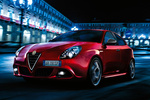 Alfa Romeo Giulietta 1.4 TB 150 CV Sprint Turismo Rojo 8C Competizione Exterior Frontal-Lateral 5 puertas