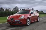 Alfa Romeo Giulietta 1.4 TB 150 CV Sprint Turismo Rojo 8C Competizione Exterior Frontal-Lateral 5 puertas