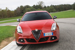 Alfa Romeo Giulietta 1.4 TB 150 CV Sprint Turismo Rojo 8C Competizione Exterior Frontal 5 puertas