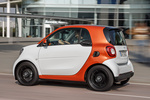 smart fortwo Gama fortwo Edition 1 Turismo Naranja lava y Blanco Exterior Lateral 3 puertas