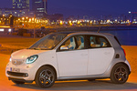 smart forfour Gama forfour Proxy Turismo Blanco s&oacute;lido y Plata metalizada Exterior Frontal-Lateral 5 puertas