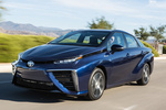 Toyota Mirai Gama Mirai Gama Mirai Turismo Exterior Lateral-Frontal 4 puertas