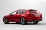 Mazda Mazda6 Gama Mazda6 Gama Mazda6 Turismo familiar Soul Red Metallic Exterior Lateral-Posterior 5 puertas