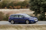 Ford Mondeo 1.5 EcoBoost 160 CV Titanium Turismo familiar Azul Impact Exterior Frontal-Lateral 5 puertas