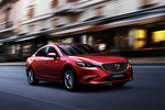 Mazda Mazda6 Gama Mazda6 Luxury Turismo Soul Red Metallic Exterior Lateral-Frontal 4 puertas