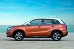 Suzuki Vitara Gama Vitara GLX Todo terreno Naranja Atardecer Metalizado Exterior Lateral 5 puertas