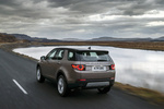 Land Rover Discovery Sport Gama Discovery Sport Gama Discovery Sport Todo terreno Kaikokura Stone Exterior Lateral-Posterior 5 puertas