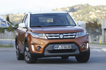 Suzuki Vitara Gama Vitara GLX Todo terreno Naranja Atardecer Metalizado Exterior Lateral-Frontal 5 puertas